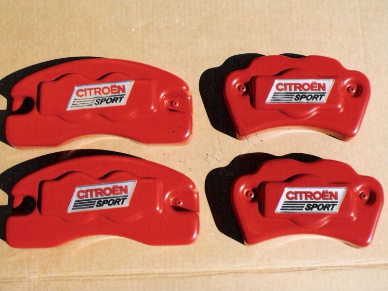 http://www.helvetia-spoiler.it/images/citroen/Citroen_c2_copri_pinze_pf804.jpg