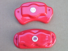 COPRIPINZE in ABS ad Alta Resistenza di Colore Rosso con LOGO SEAT  Adesivo